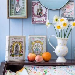 Livre à Secrets | MAIN DANS LA MAIN -Atelier Élégance Pas Cher Magasin Marin2BMontagut2BCampagne25C225A9RomainRicard 11 2