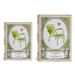 Livre à Secrets | CHAISE JARDIN DU LUXEMBOURG