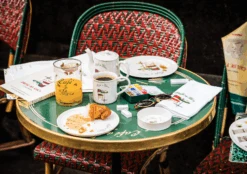 Serviette En Lin Brodée | CAFÉ DE FLORE -Atelier Élégance Pas Cher Magasin Screenshot2023 03 08at10.36.24