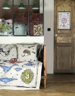 Couverture Cachemire | POLYEDRE ROUGE | COLLAB SAVED NY X MM -Atelier Élégance Pas Cher Magasin marin montagut couverture1 3